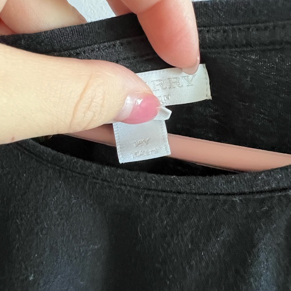 Burberry long sleeve - Picture 3 of 3